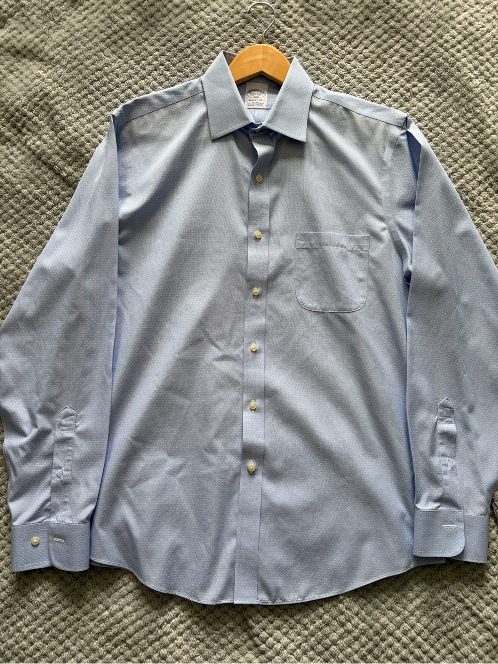 Brooks Brothers Light Blue Men's Long-Sleeve Dress Shirt